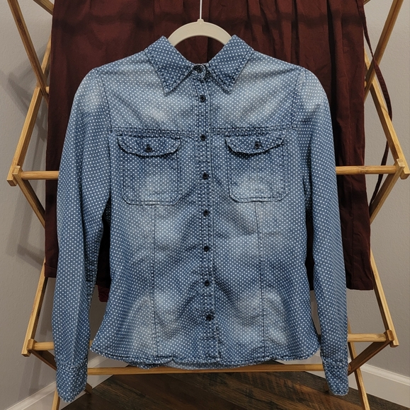 chiqle Tops - Distressed Preppy Polka Dot Denim Button-up Shirt